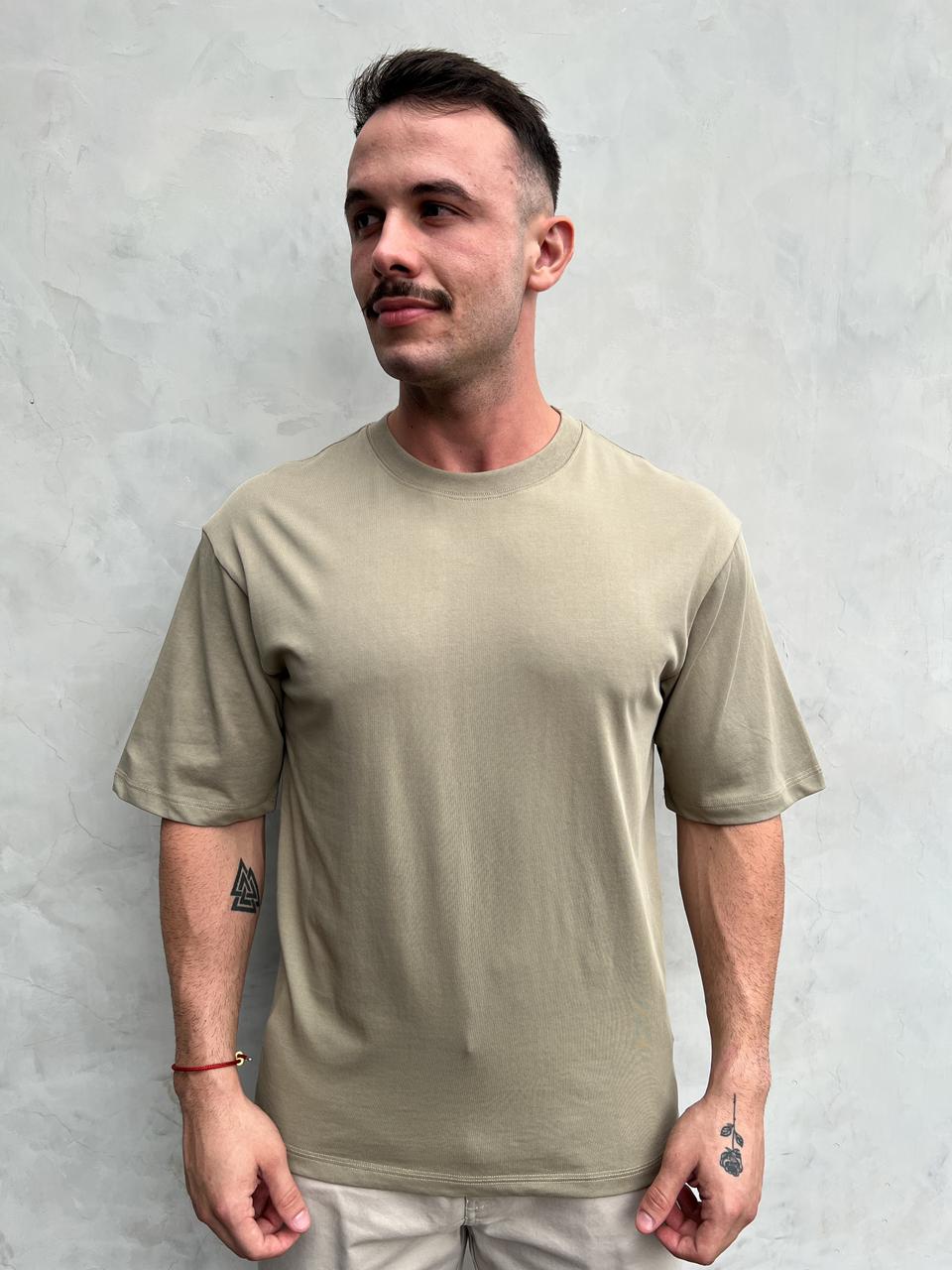 Camiseta Over Zeus - Caqui