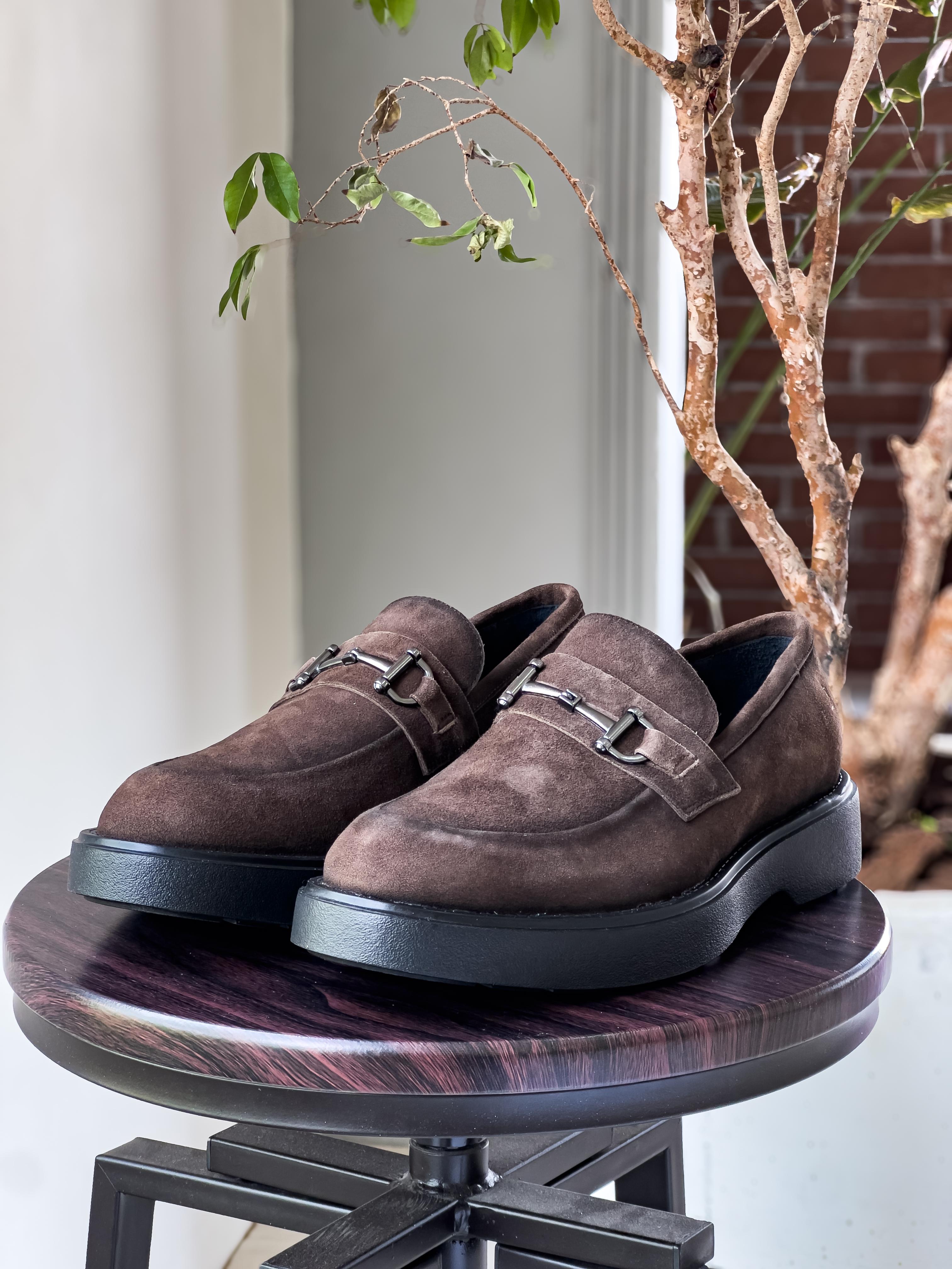 Loafer Zeus Roma Camurça - Marrom