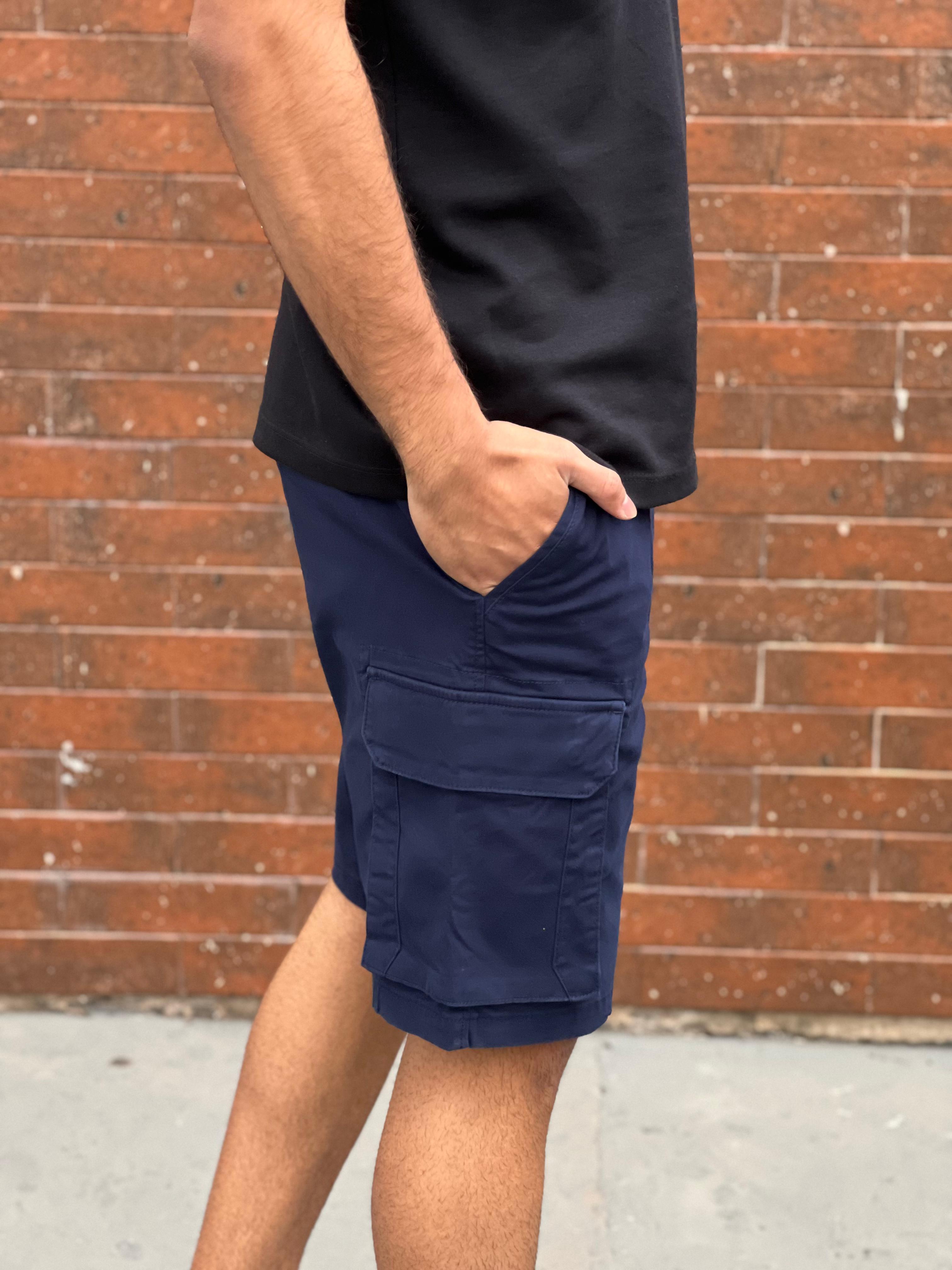Bermuda Cargo Chino Zeus - Azul Marinho