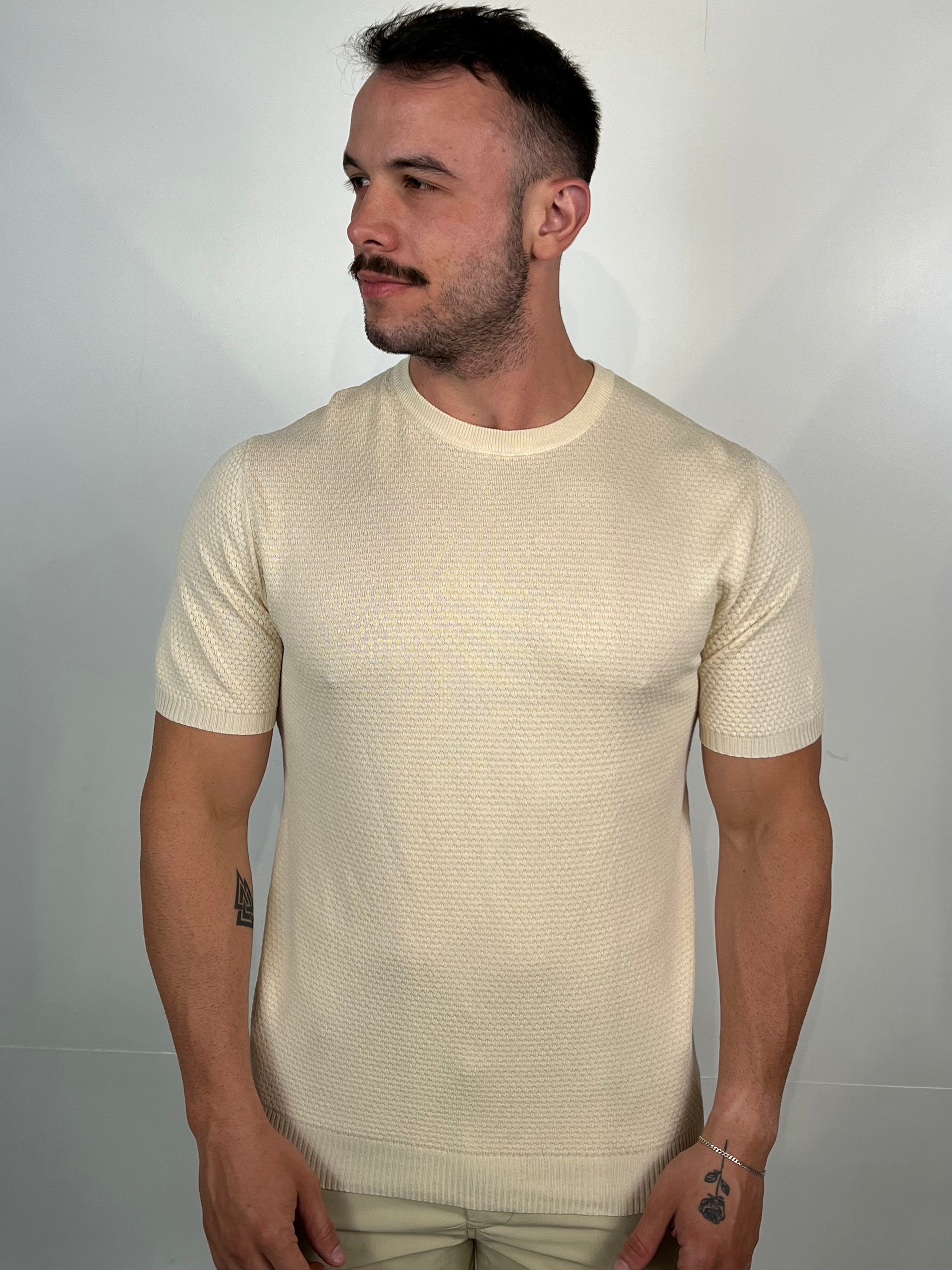 Camiseta Tricot e Textura Zeus - Areia